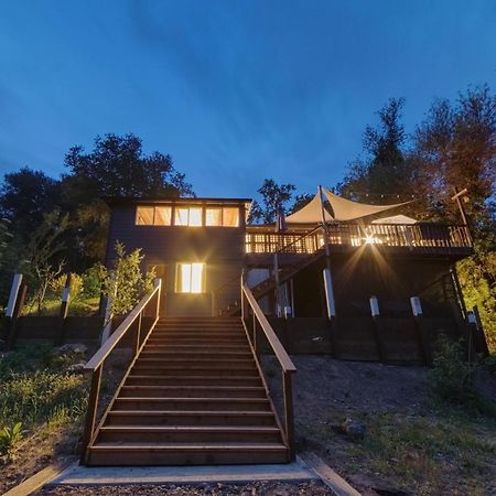 Rivers Breeze Relaxing Riverside Cabin With Private Suite Kayaks 希尔兹堡 外观 照片